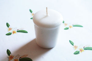 Gardenia Scented Votive Candle - Paraffin Wax - Home Decor - Votive Candles - Wedding Candles - Birthday Candles - Candle Favors