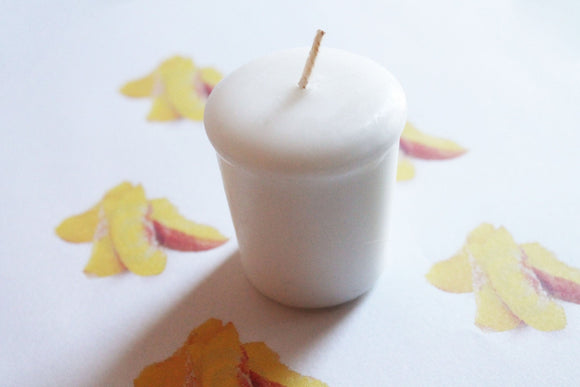 Sliced Peaches Scented Votive Candle - Paraffin Wax - Home Decor - Votive Candles - Wedding Candles - Birthday Candles - Candle Favors